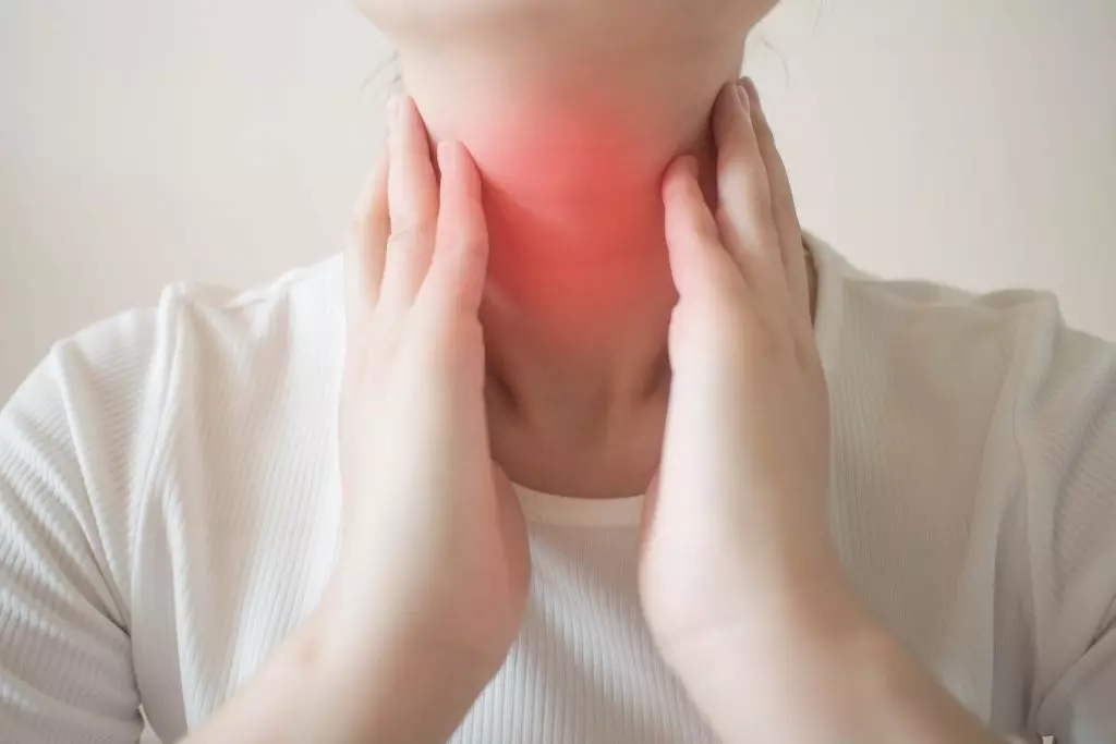 triệu chứng bướu cổ của bệnh u tuyến giáp
