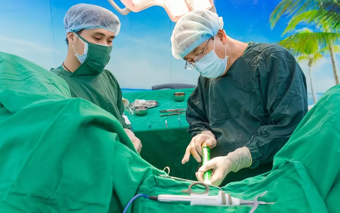 bệnh viện thu cúc cắt trĩ bằng phương pháp longo