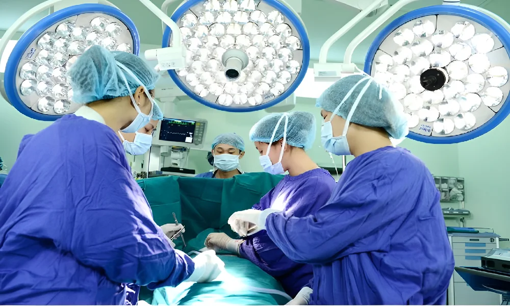 quá trình cắt trĩ tại bệnh viện đại học y dược tphcm