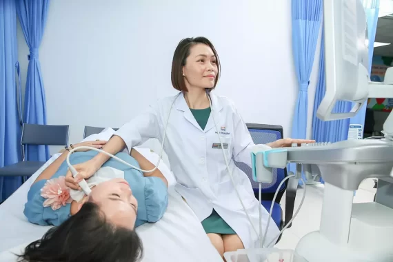 Khám u tuyến giáp gồm mấy bước? Tìm hiểu chi tiết các bước