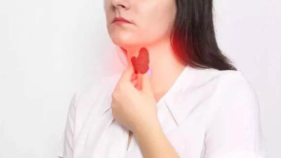 Nhu mô tuyến giáp giảm âm không đều cảnh báo điều gì?