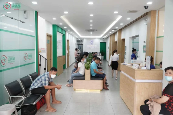 Nhân thùy trái tuyến giáp có nguy hiểm không? Chữa được không?