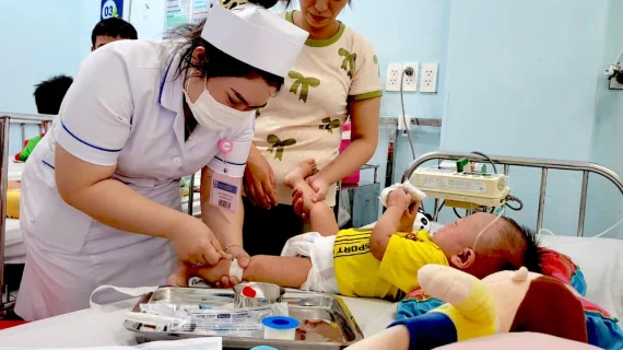 Văn bản của Sở Y tế về tăng cường tạo miễn dịch cộng đồng và các giải pháp phòng bệnh Sởi cho trẻ thuộc nhóm nguy cơ