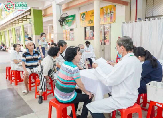 Phòng khám Đa khoa Loukas đồng hành cùng Sở Y tế thực hiện chương trình khám sức khỏe toàn dân tại Phường Bàn Cờ TP.HCM