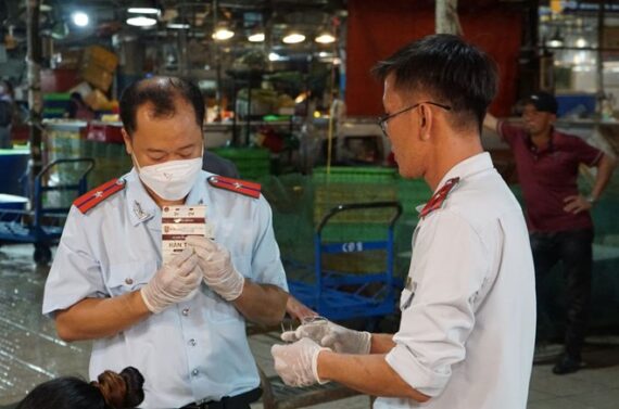 TP.HCM siết an toàn thực phẩm, đẩy mạnh tuyên truyền dịp Tết Nguyên đán Bính Ngọ 2026